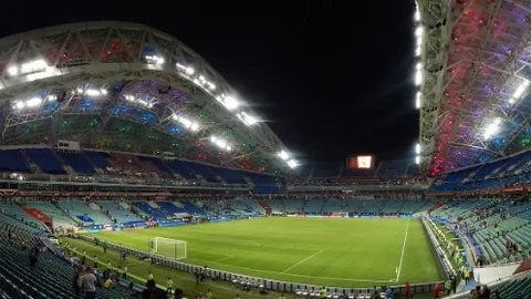 切沃利乌龙成焦点，马林哈吉建功，圣马力诺罗马尼亚激战正酣